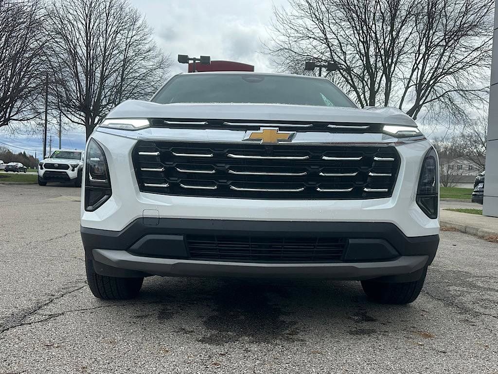 Used 2026 Chevrolet Equinox LT w/ Convenience Package II image 9