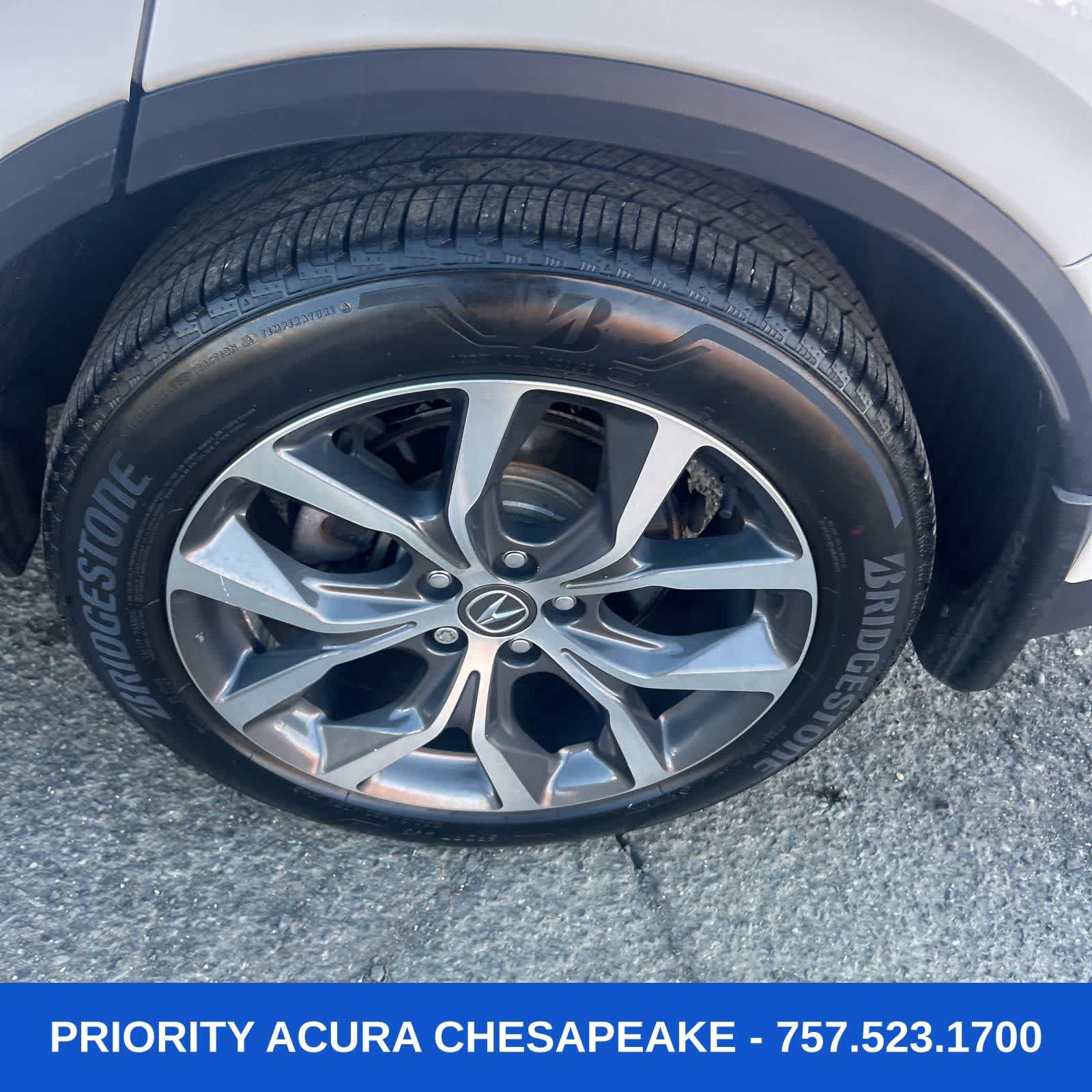 Used 2023 Acura MDX SH-AWD w/ Technology Package image 12