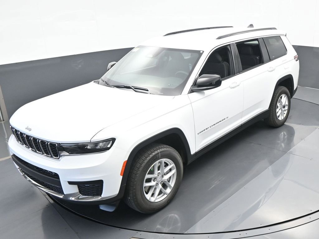 Used 2024 Jeep Grand Cherokee L Laredo w/ Luxury Tech Group I image 39
