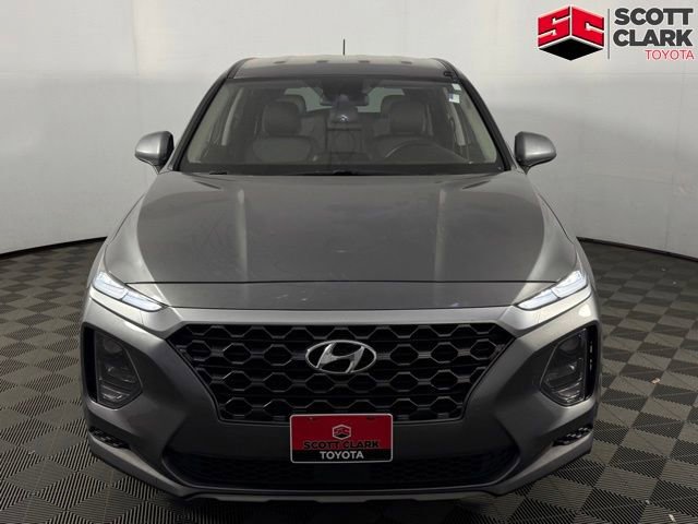 Used 2019 Hyundai Santa Fe SE FWD image 2