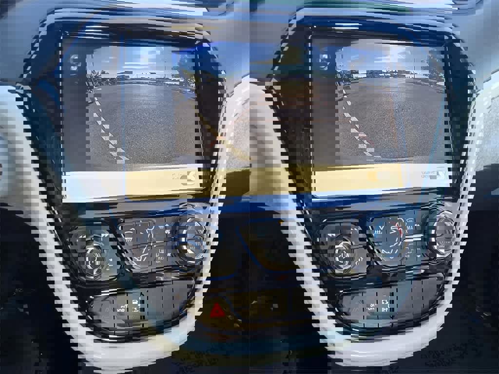 Used 2020 Chevrolet Bolt LT image 17