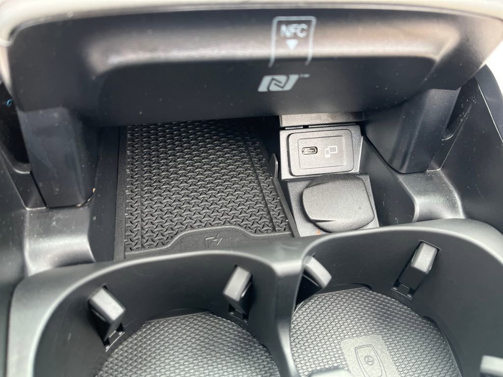 Used 2023 Mercedes-Benz E 450 Cabriolet image 24