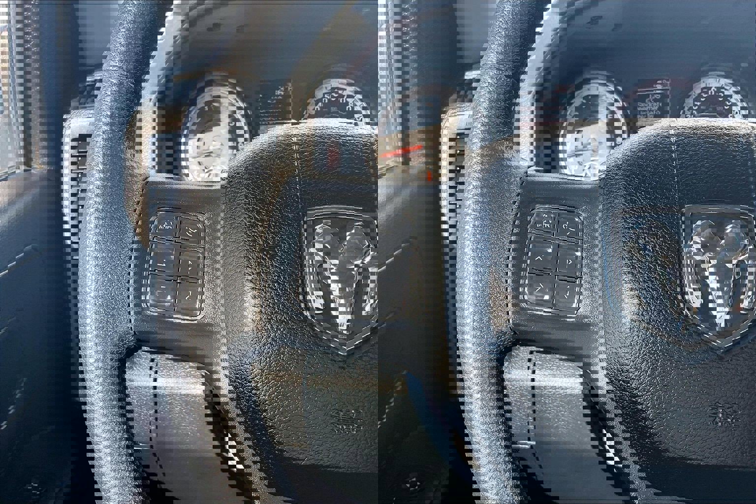 Used 2018 RAM 3500 Tradesman w/ Chrome Appearance Group image 23