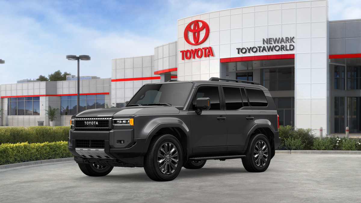 New 2027 Toyota Land Cruiser w/ Premium Package AWD/4WD image 4