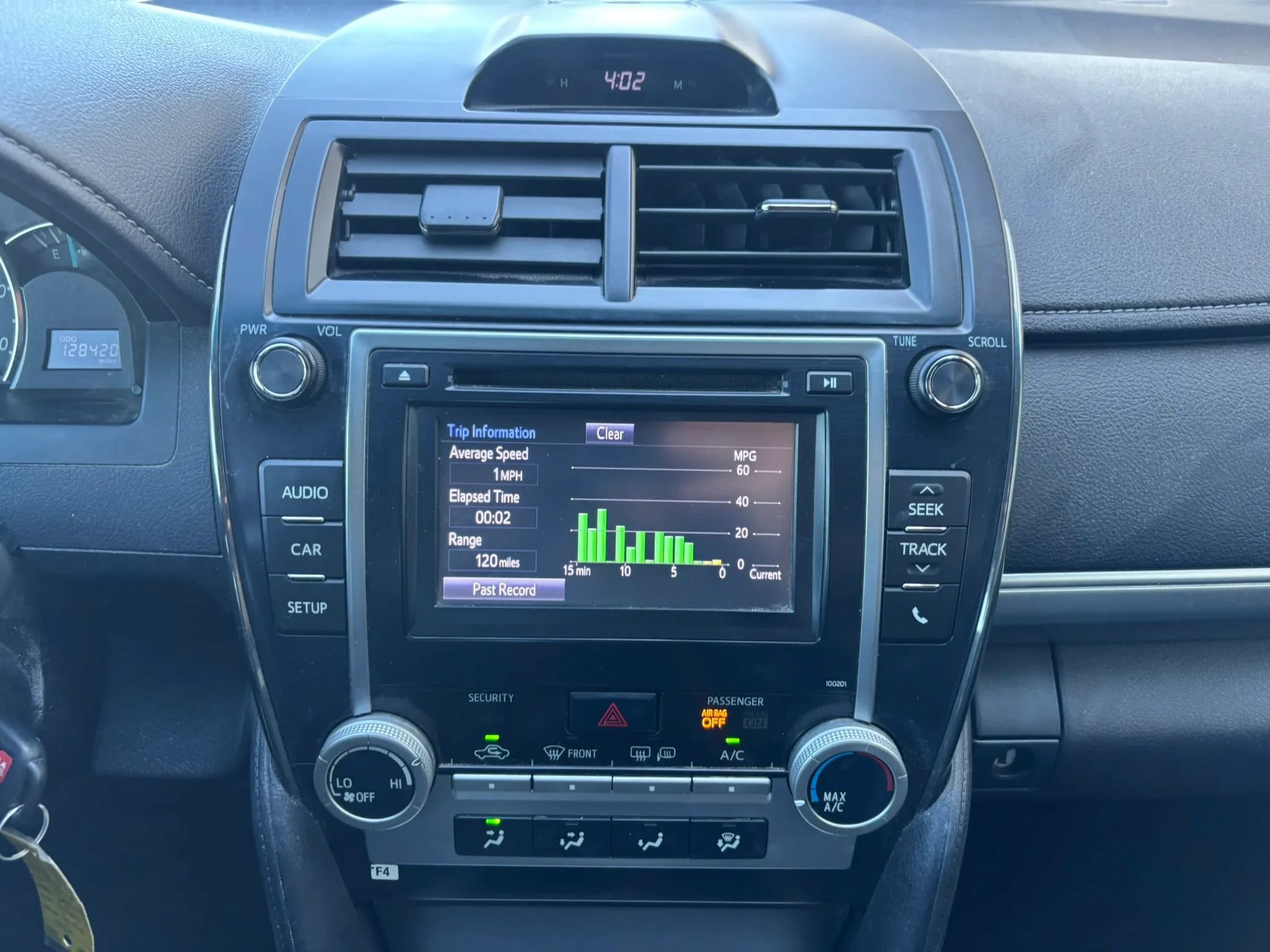 Used 2014 Toyota Camry SE FWD image 18