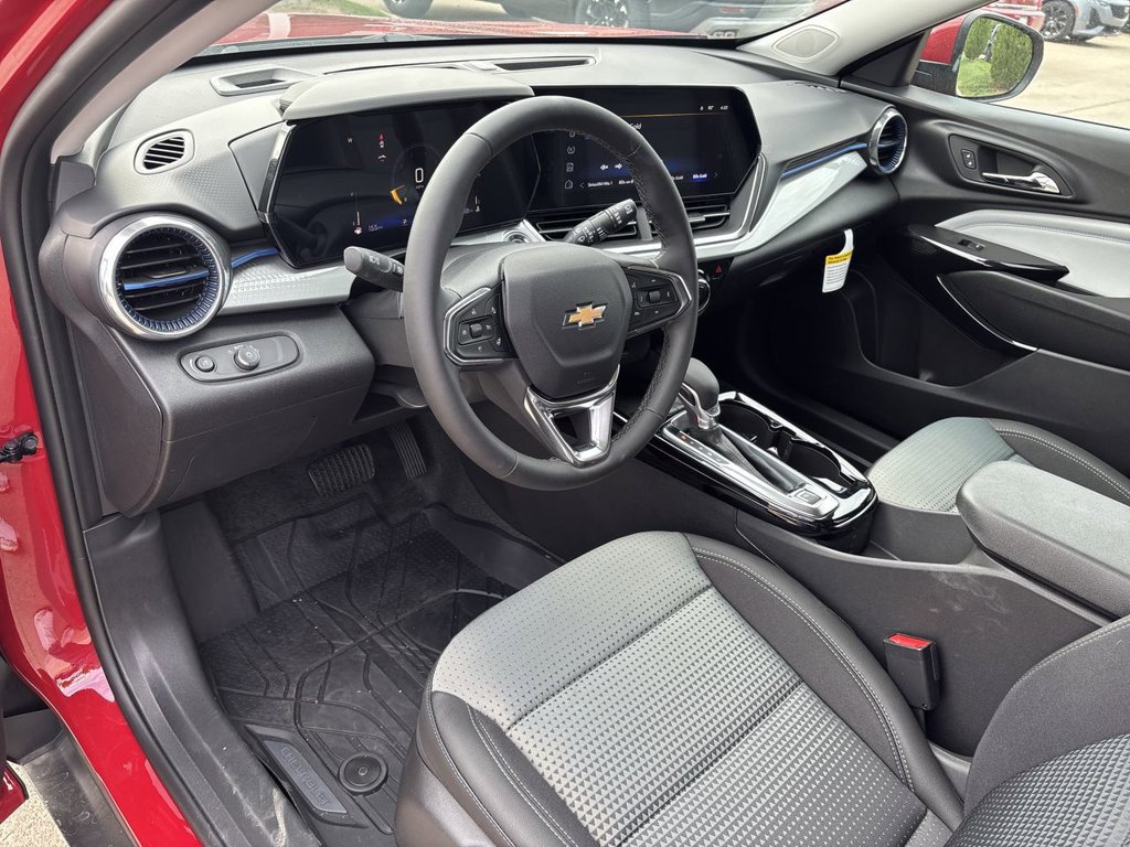 New 2026 Chevrolet Trax LT w/ Sunroof Package FWD image 11