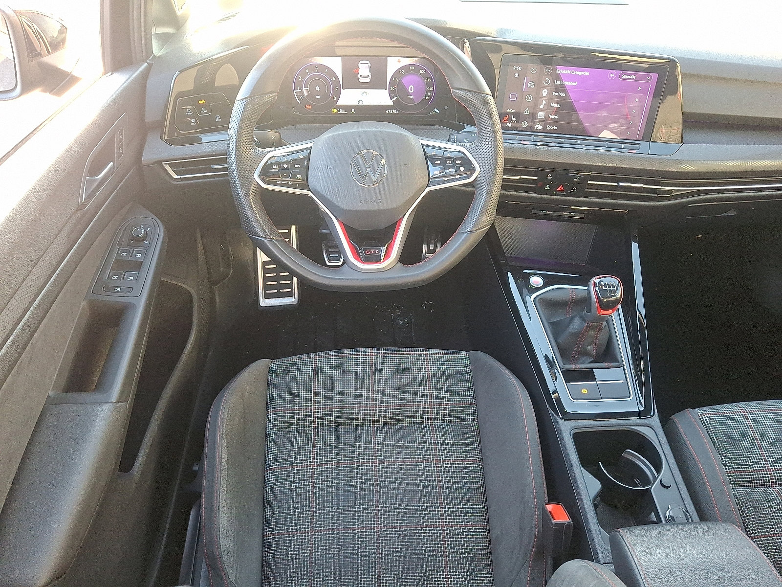 Used 2024 Volkswagen GTI SE image 11