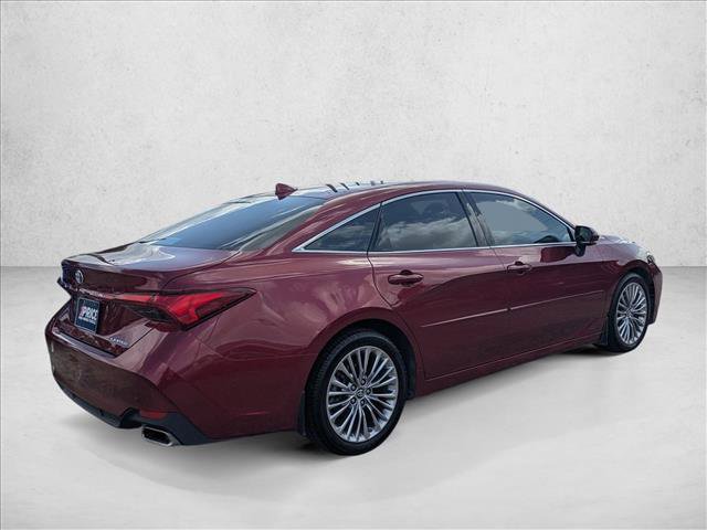 Used 2019 Toyota Avalon Limited w/ Advanced Safety Package FWD image 5