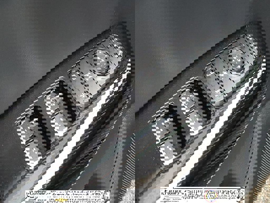 Used 2018 Kia Sportage EX w/ EX Premium Package image 25