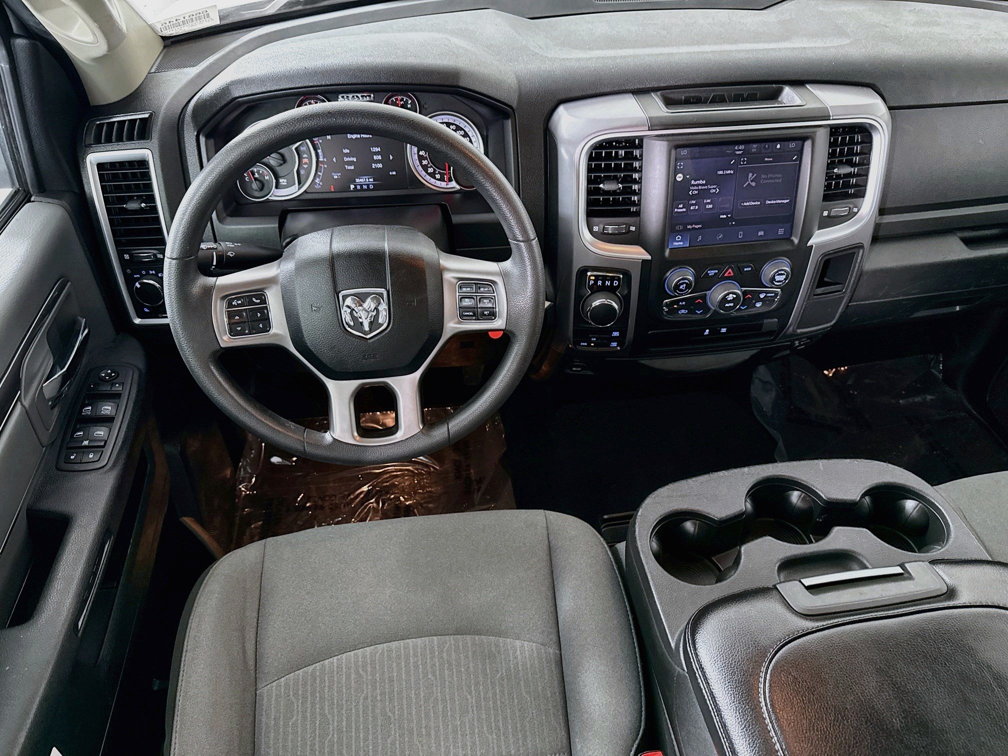 Used 2023 RAM 1500 Classic SLT w/ Electronics Group AWD/4WD image 17