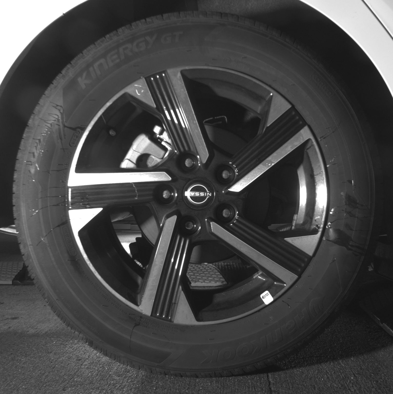 Used 2025 Nissan Sentra SV image 15