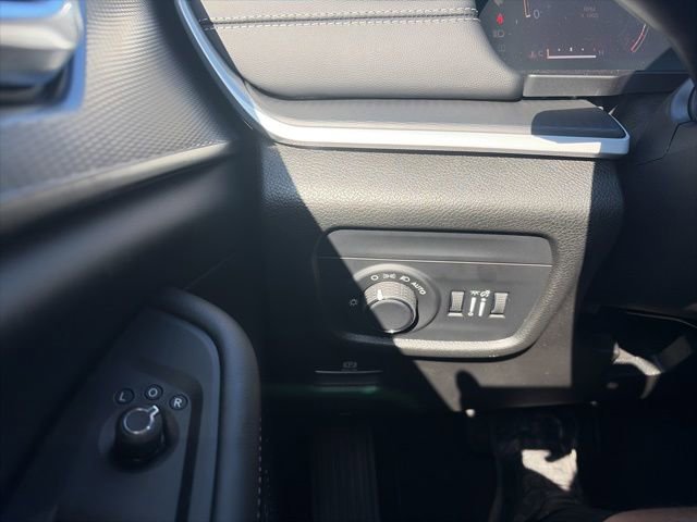 New 2025 Jeep Grand Cherokee L Altitude image 17