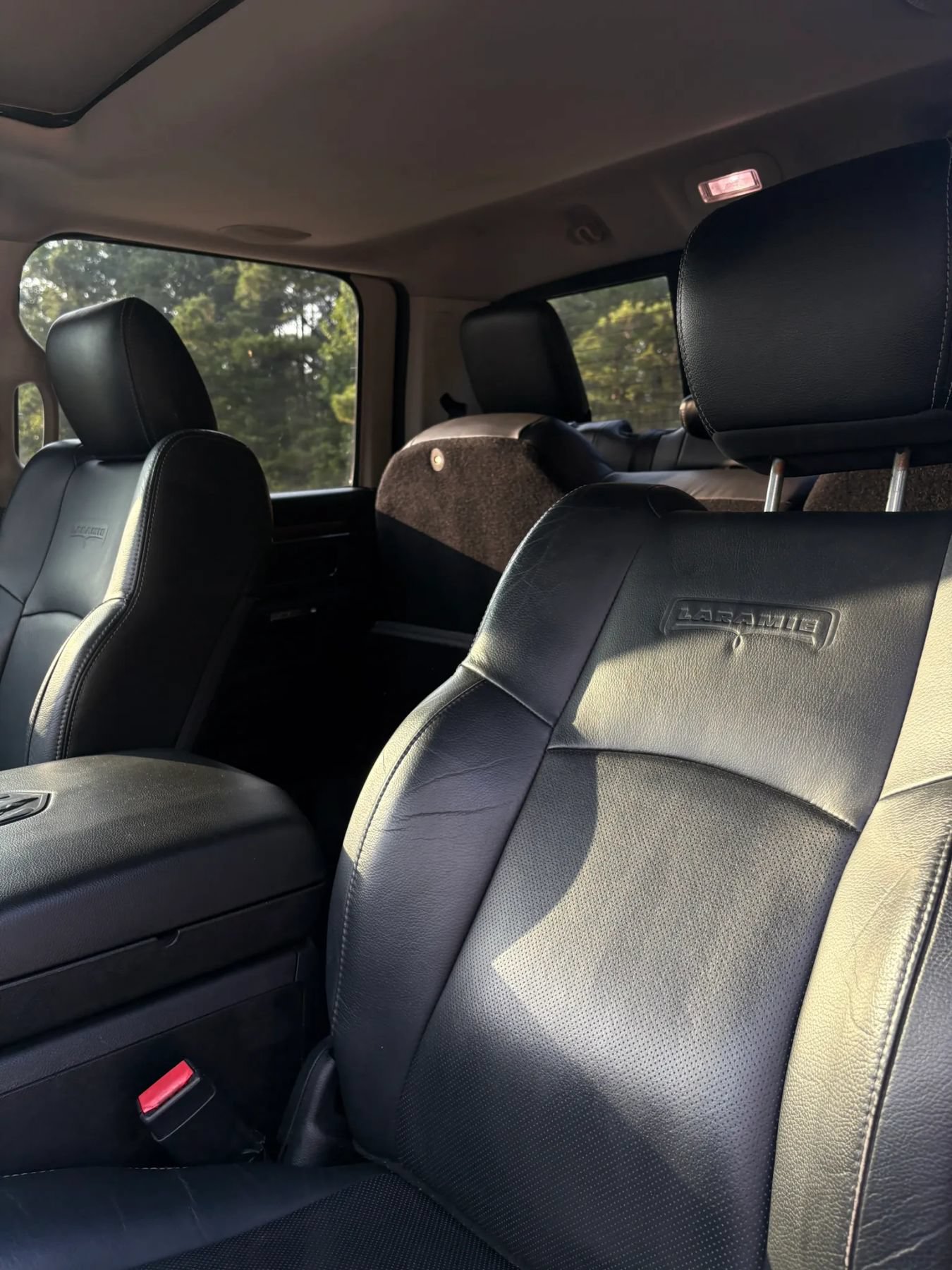 Used 2014 RAM 3500 Laramie AWD/4WD image 32