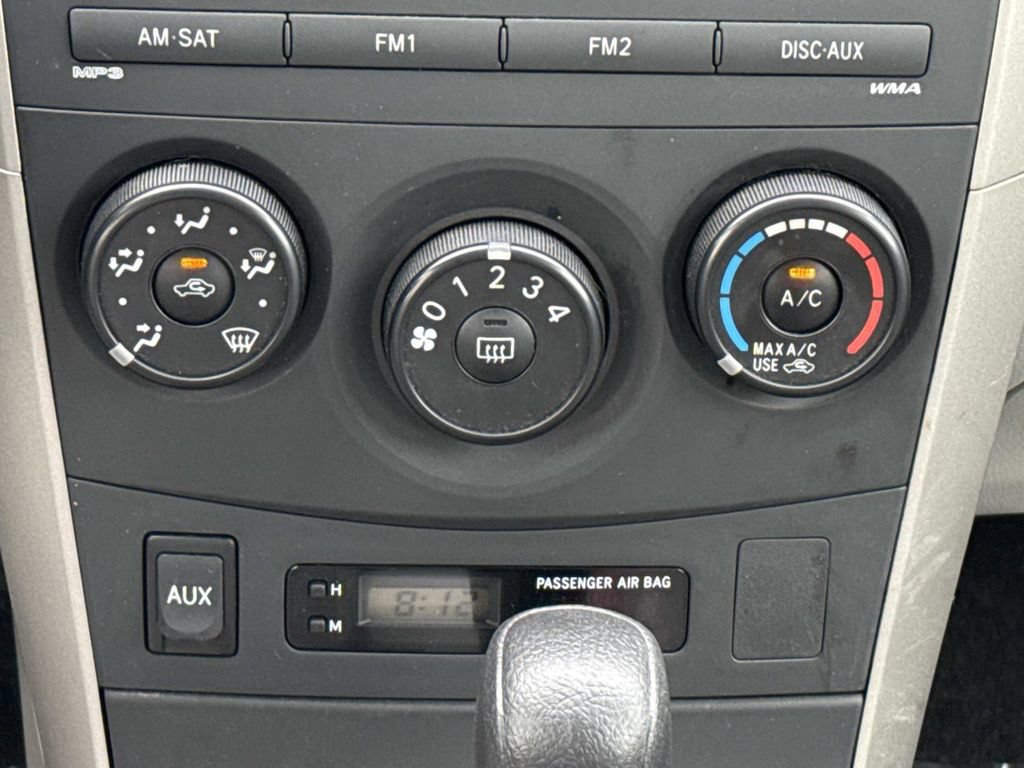 Used 2010 Toyota Corolla LE FWD image 15