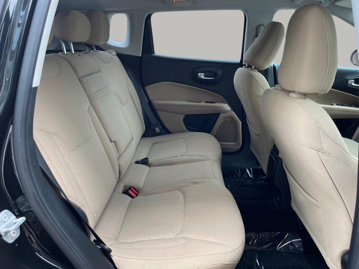 Used 2018 Jeep Compass Sport image 18