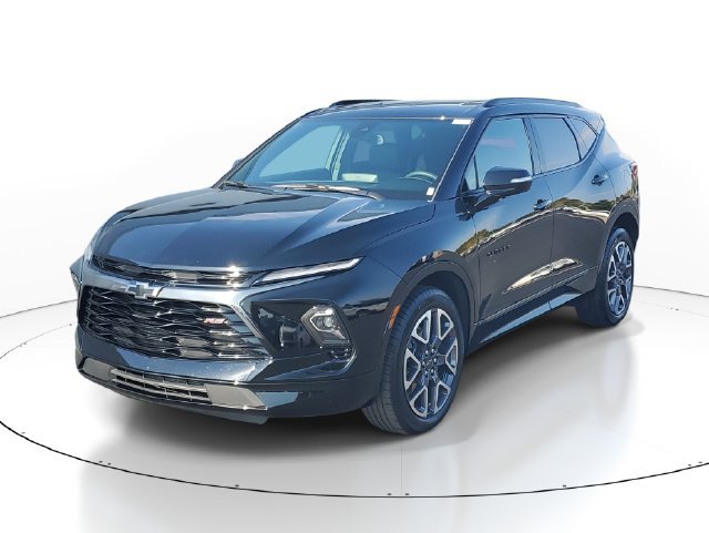 Certified 2023 Chevrolet Blazer RS AWD/4WD image 2