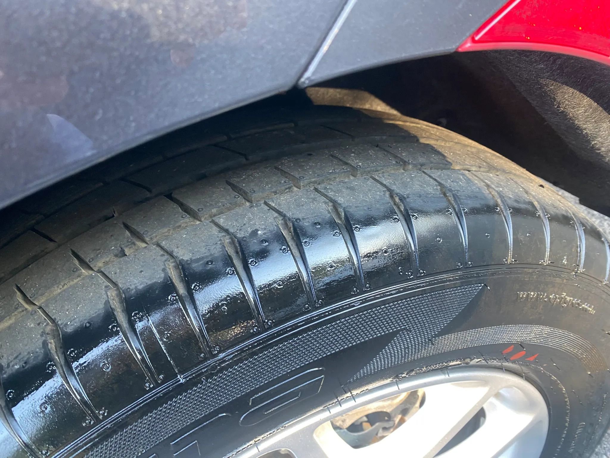 Used 2023 Chrysler Voyager LX image 30