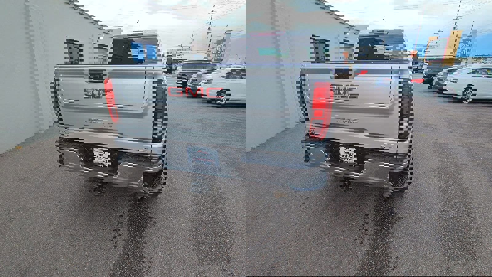 Used 2022 GMC Sierra 2500 SLE image 7