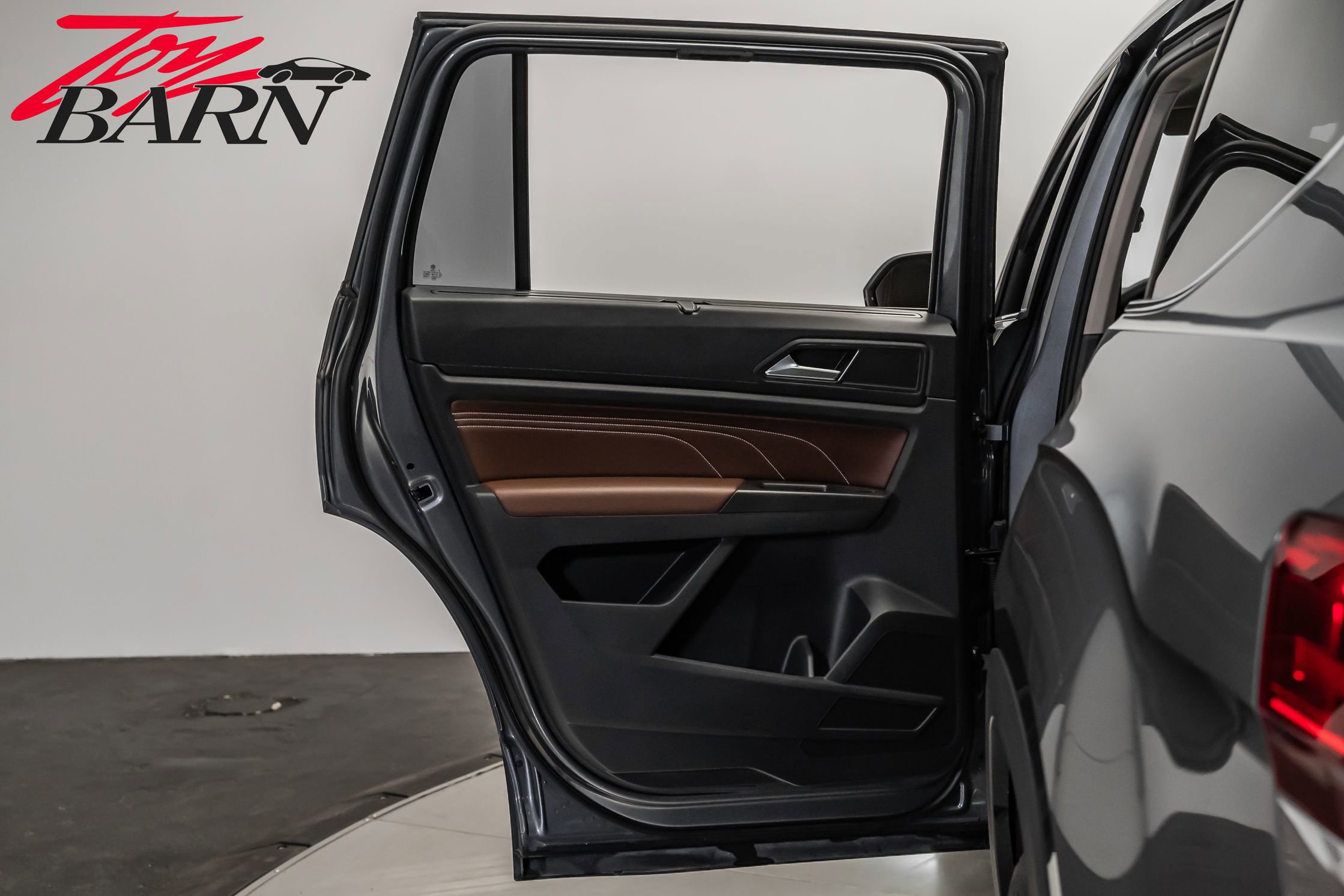 Used 2022 Volkswagen Atlas SE image 39