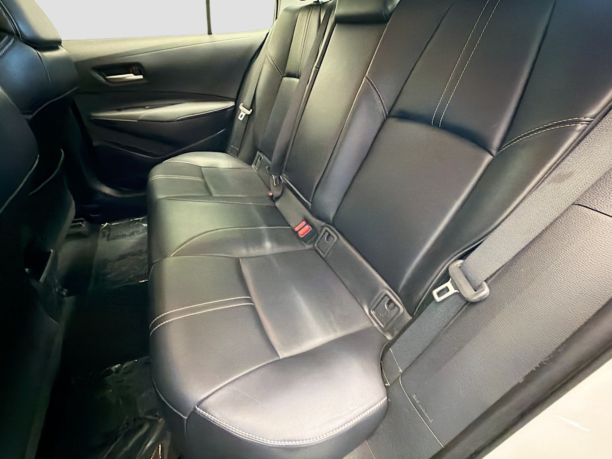 Used 2022 Toyota Corolla XLE FWD image 13