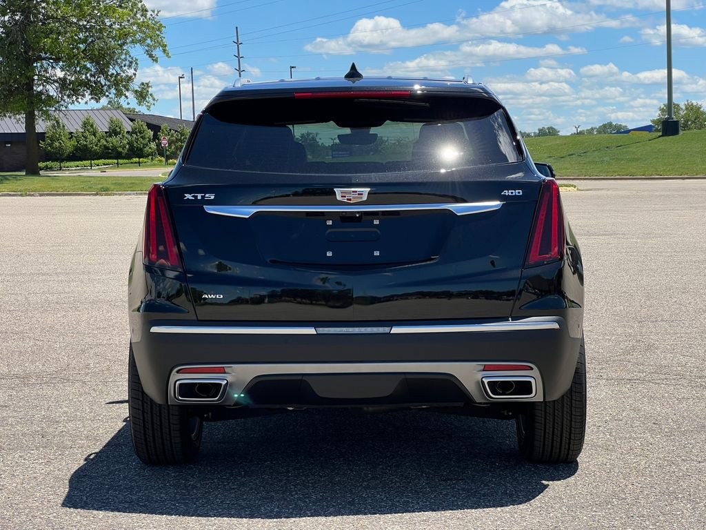 New 2026 Cadillac XT5 Premium Luxury w/ Driver Assist Package AWD/4WD image 43