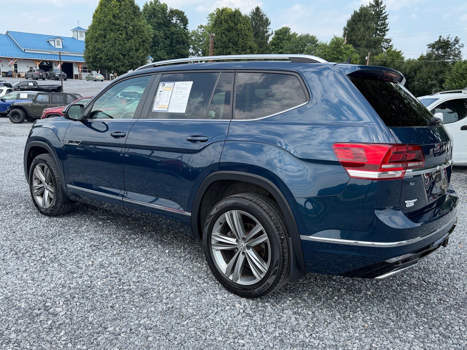 Used 2019 Volkswagen Atlas SE w/ Towing Package AWD/4WD image 5