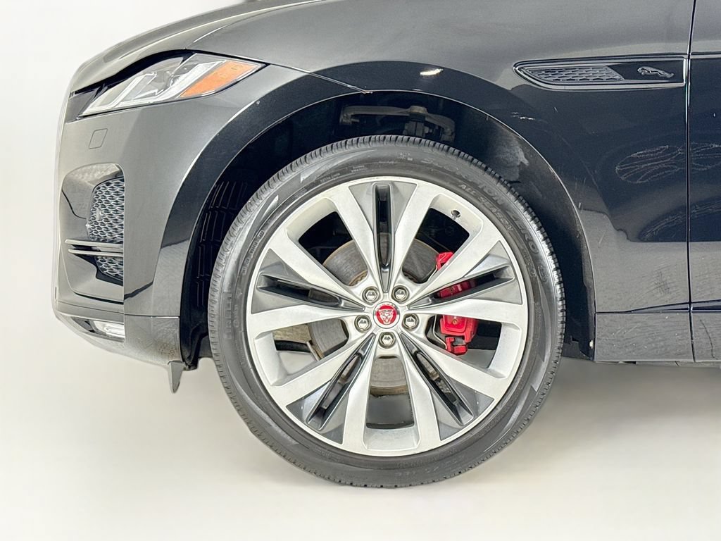 Certified 2022 Jaguar F-PACE S AWD/4WD image 28