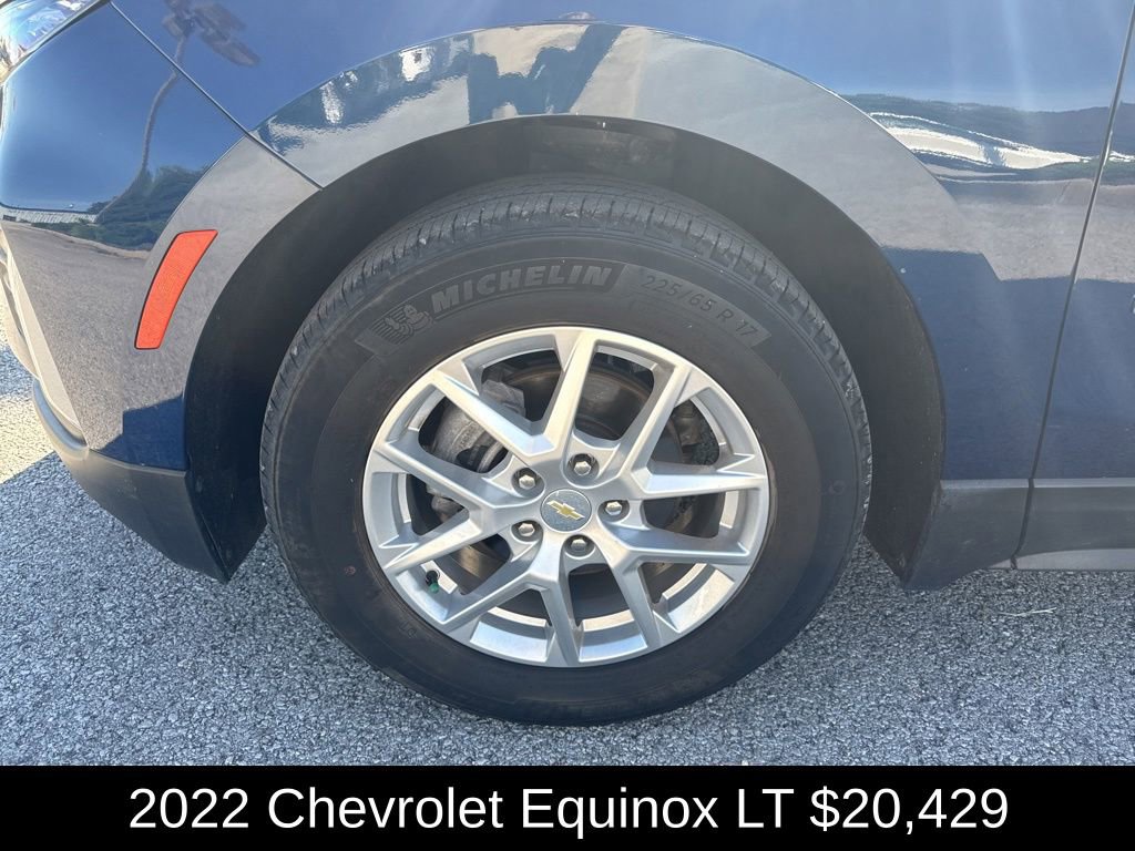 Used 2022 Chevrolet Equinox LT FWD image 9