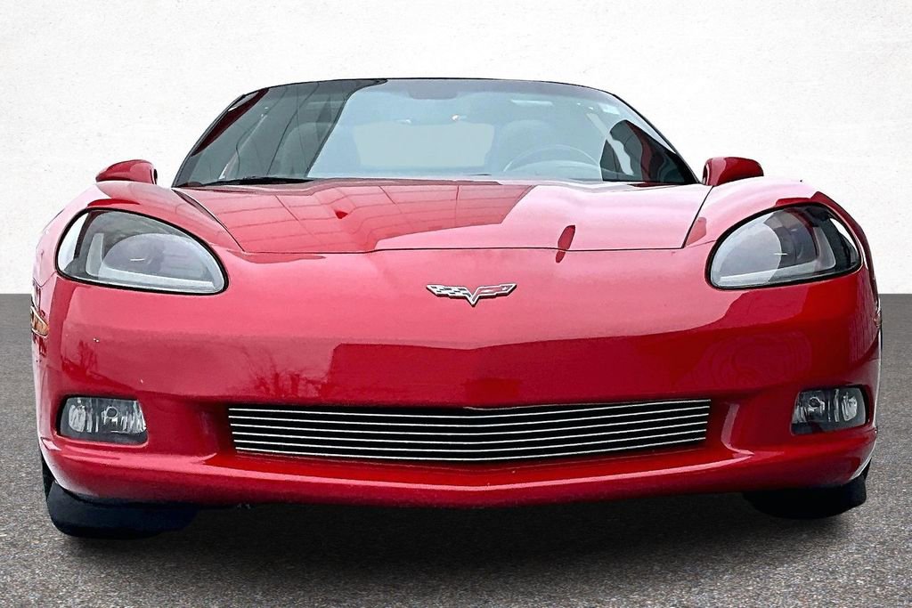 Used 2006 Chevrolet Corvette Coupe w/ Roof Package image 3