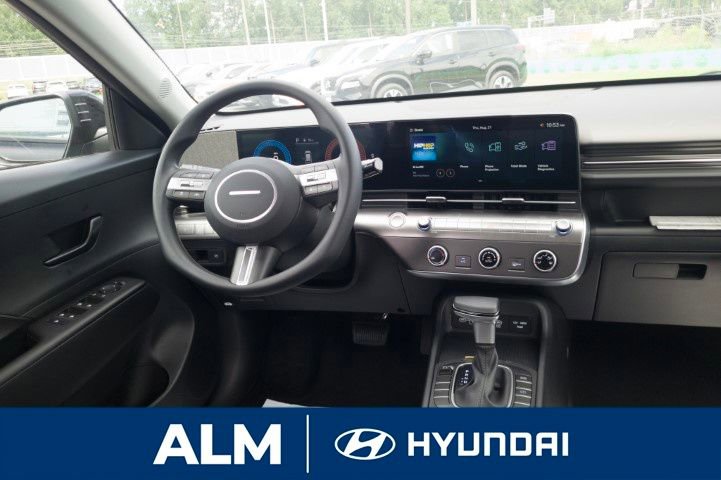 New 2026 Hyundai Venue SE image 17