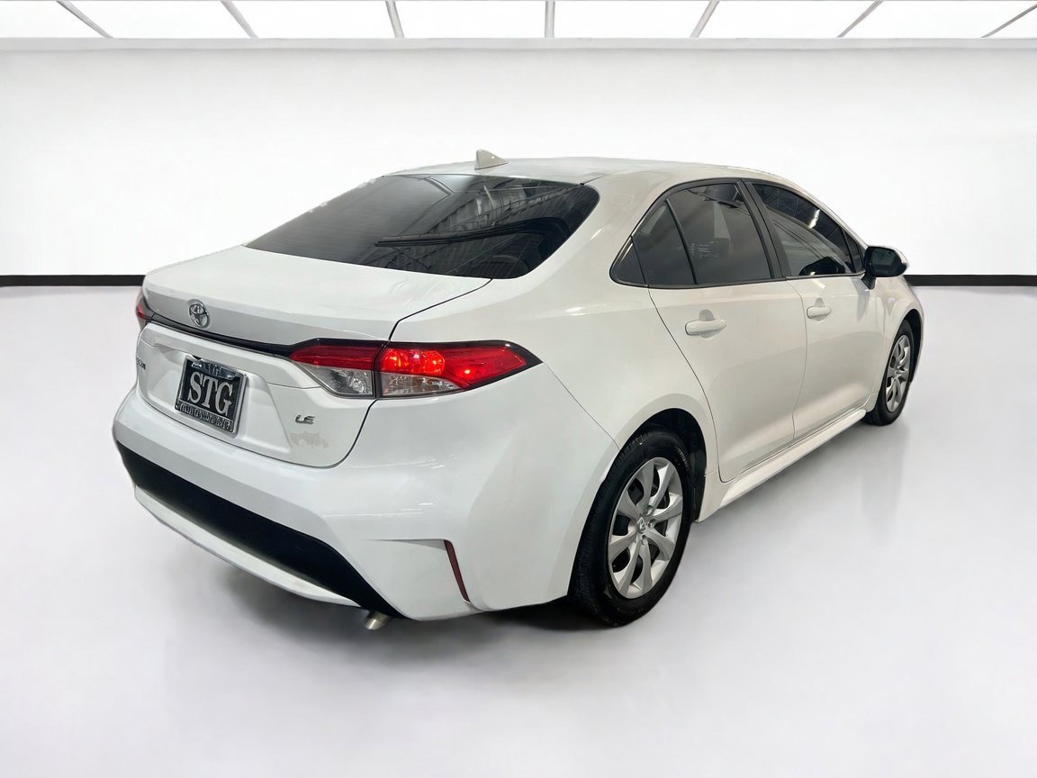 Used 2020 Toyota Corolla LE w/ Carpet Mat Package (TMS) FWD image 4