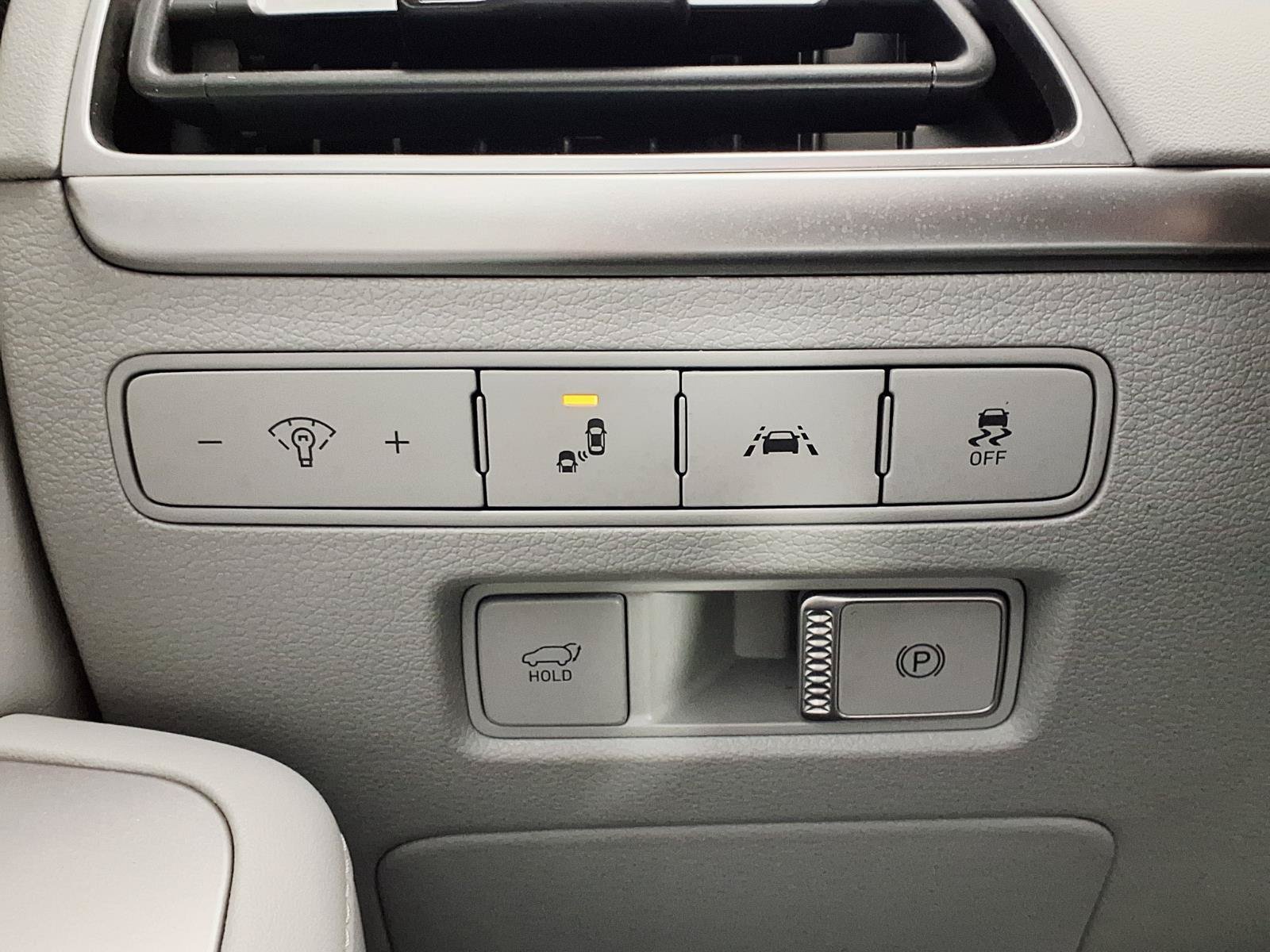 Certified 2021 Hyundai Palisade SEL FWD image 22