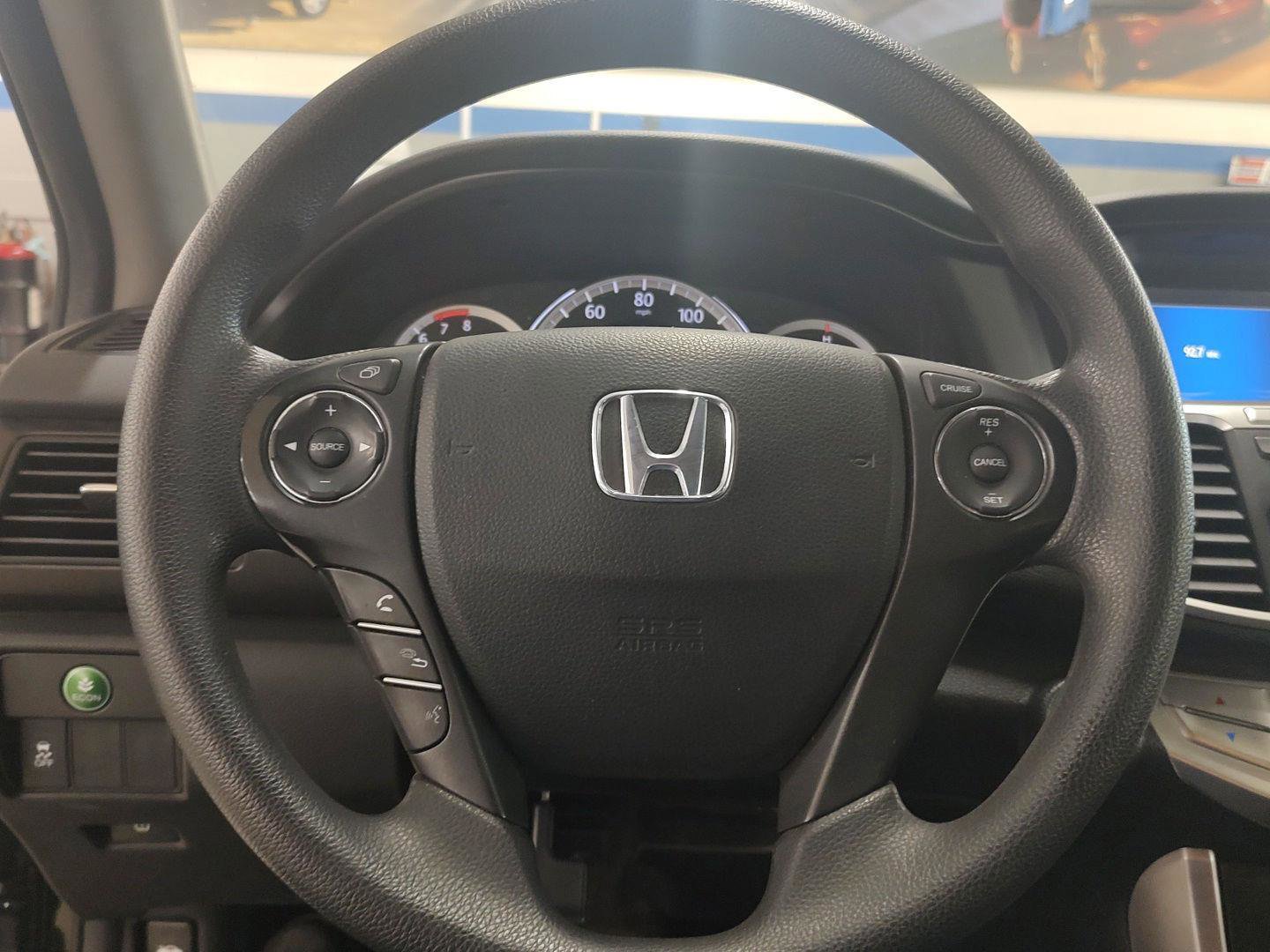 Used 2015 Honda Accord EX image 16