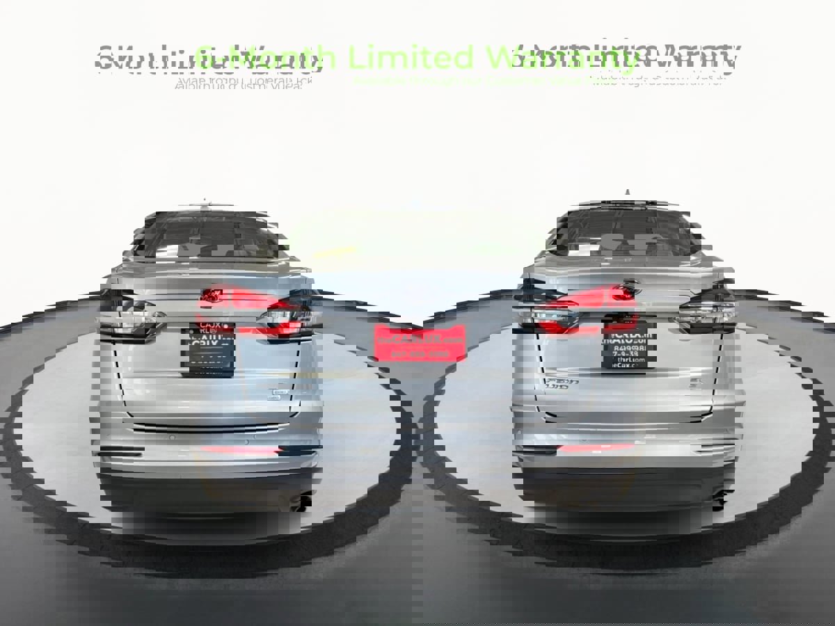 Used 2020 Ford Fusion SE image 6