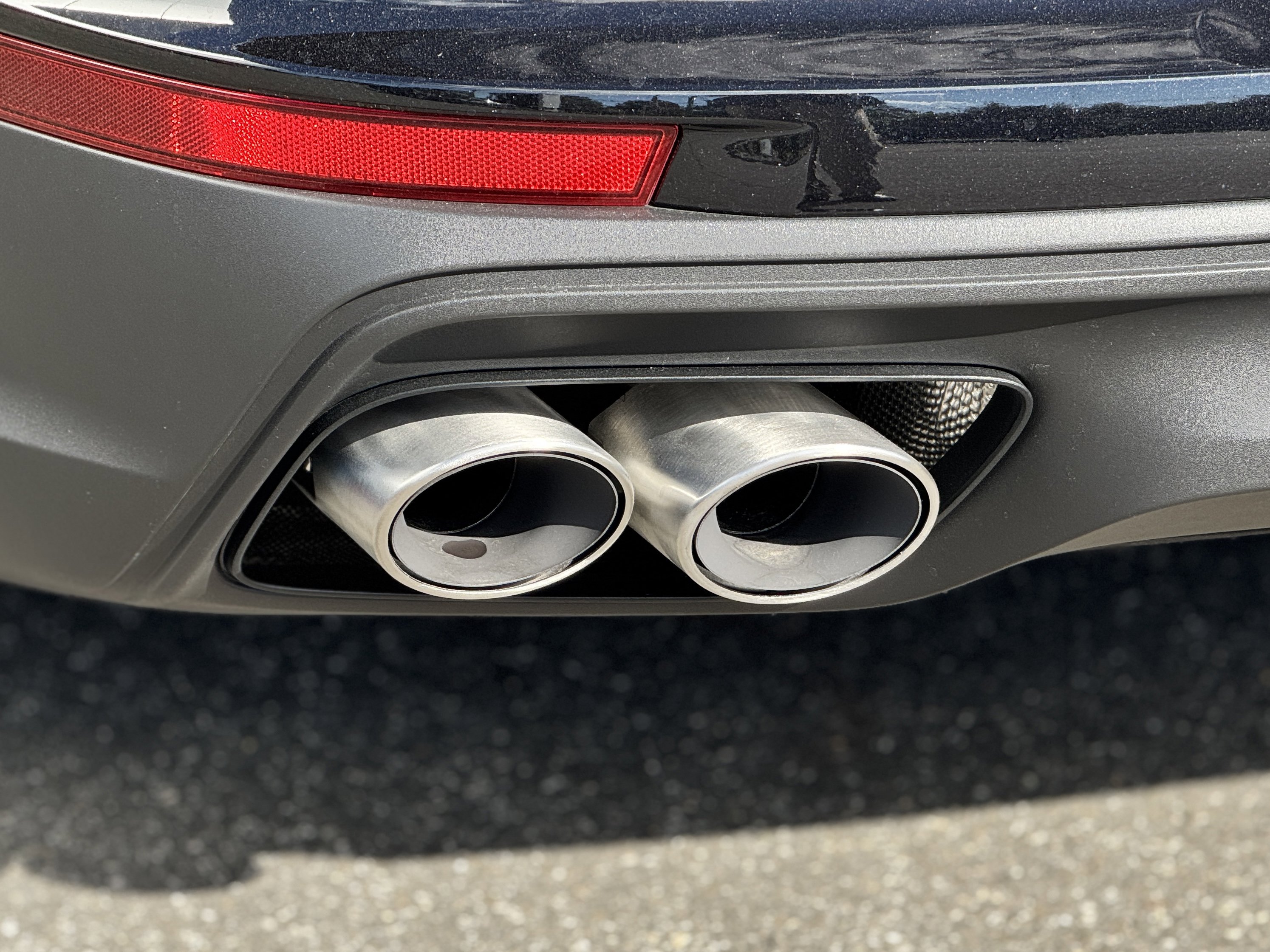 New 2025 Porsche Panamera 4 image 18