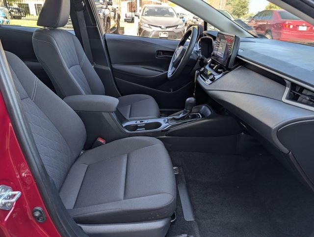 Used 2024 Toyota Corolla LE FWD image 30
