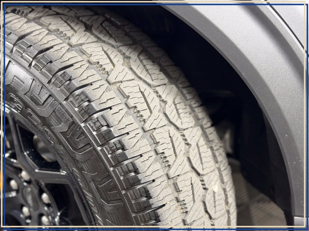 Used 2026 Ford Explorer Tremor AWD/4WD image 8