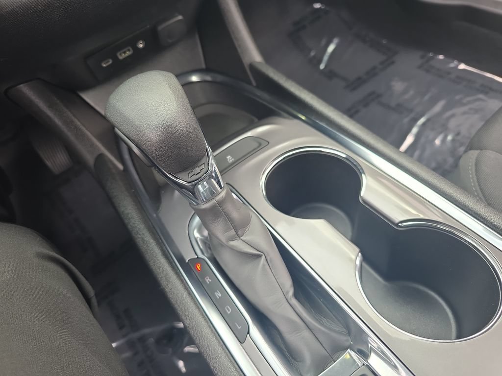 Used 2023 Chevrolet Malibu LT FWD image 22