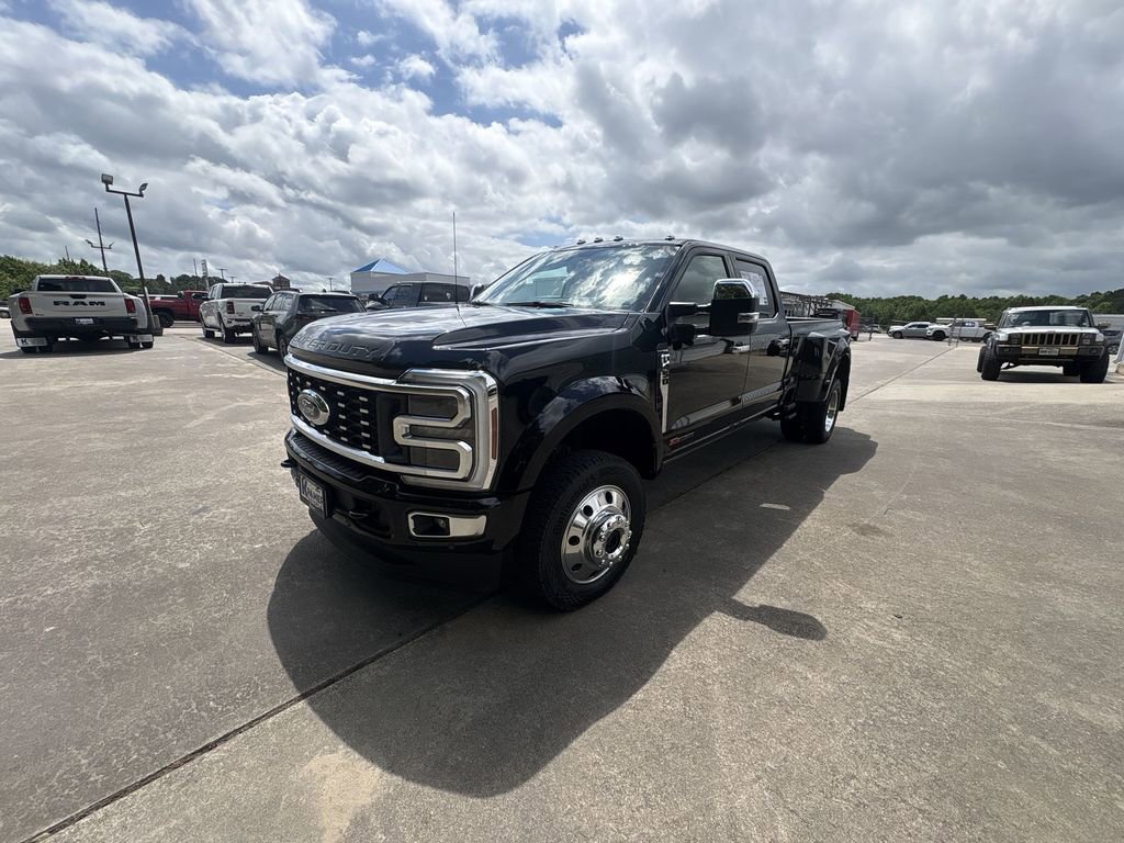 Used 2026 Ford F450 Platinum AWD/4WD image 4