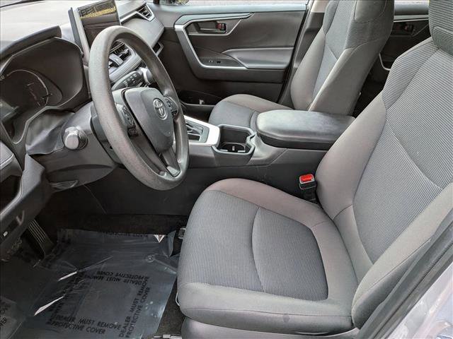 Used 2024 Toyota RAV4 LE image 16
