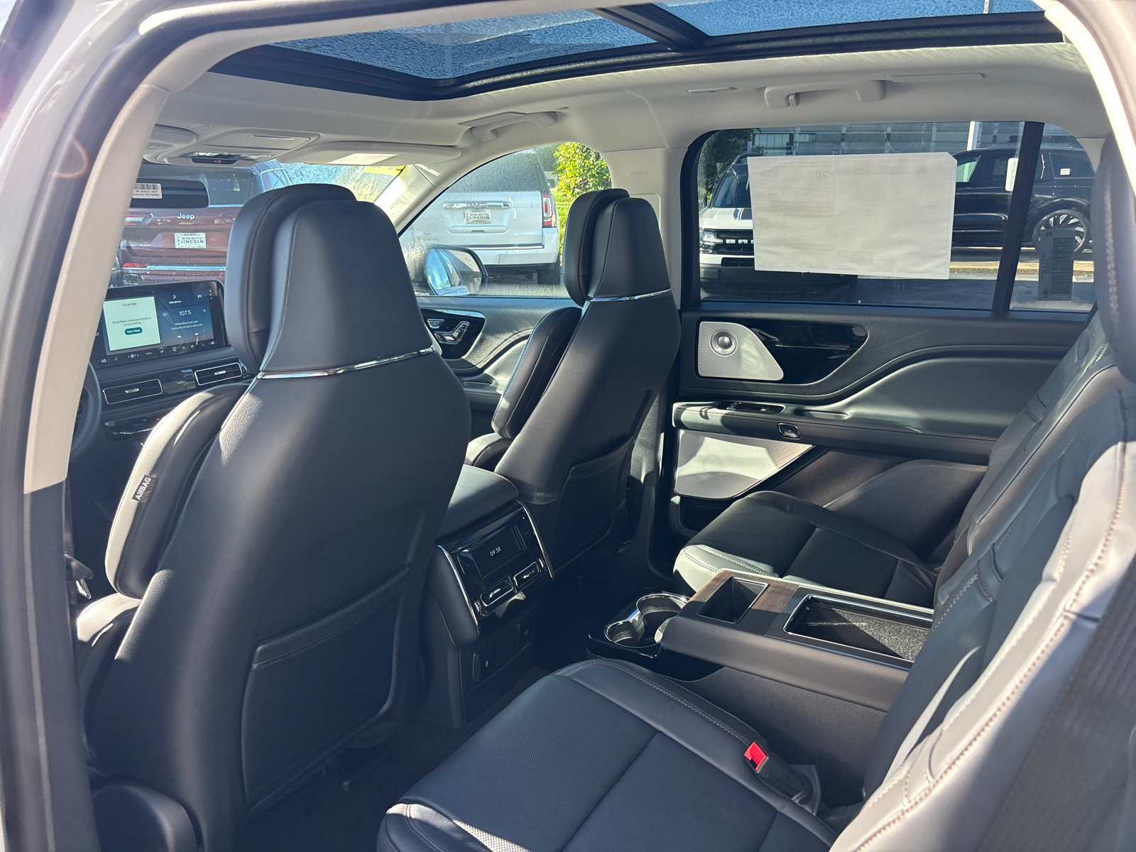 New 2027 Lincoln Aviator Reserve AWD/4WD image 25