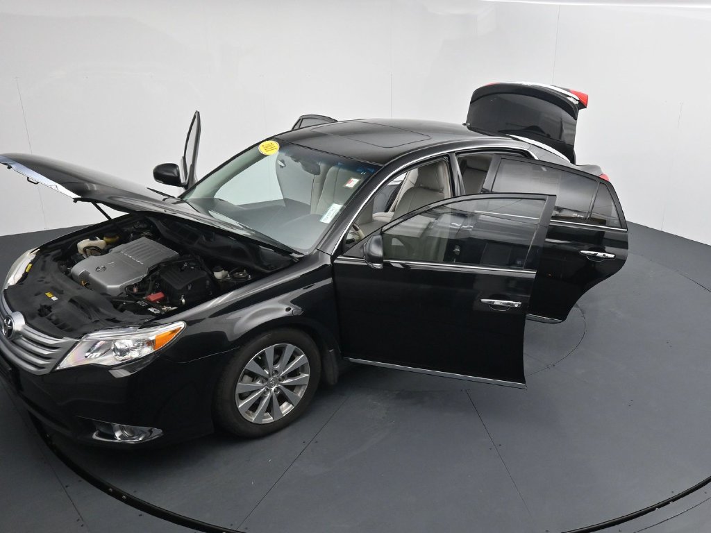 Used 2011 Toyota Avalon Limited FWD image 36
