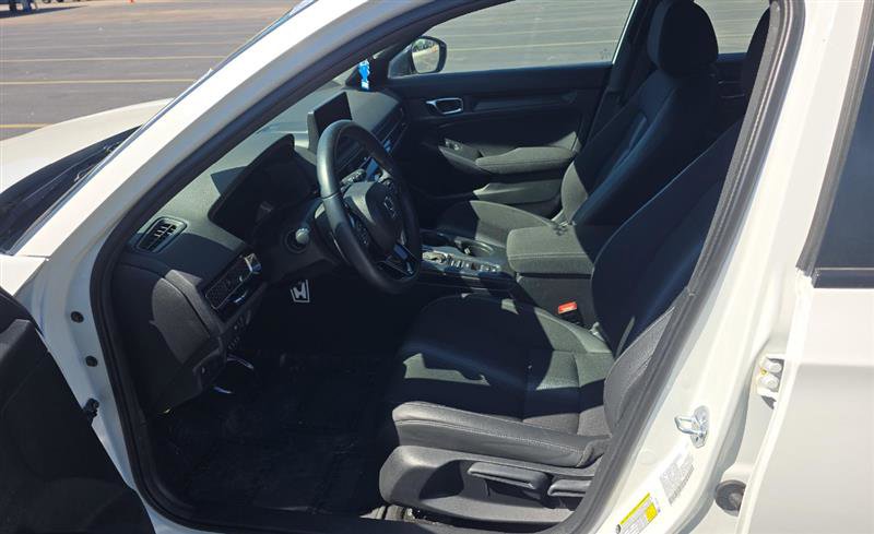 Used 2025 Honda Civic Sport image 6