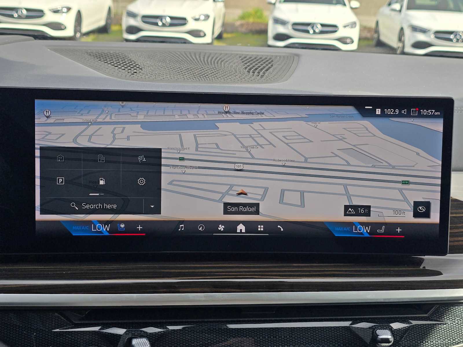 Used 2024 BMW X7 xDrive40i image 30