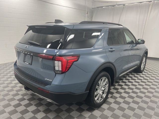 Used 2025 Ford Explorer Active w/ Active Comfort Package AWD/4WD image 5
