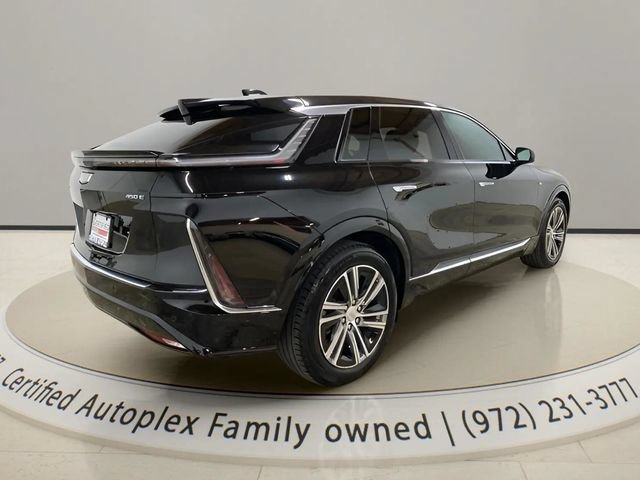 Used 2024 Cadillac Lyriq Luxury RWD image 5