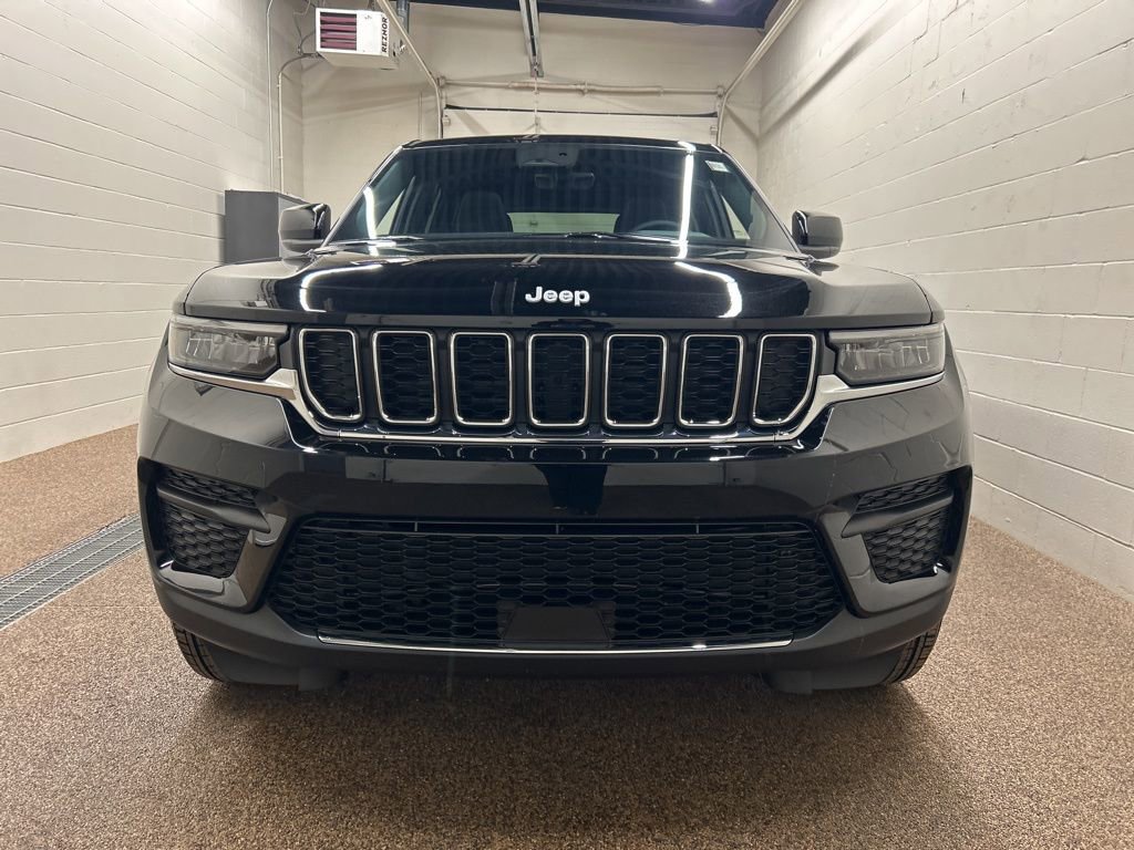 New 2026 Jeep Grand Cherokee Laredo X AWD/4WD image 6