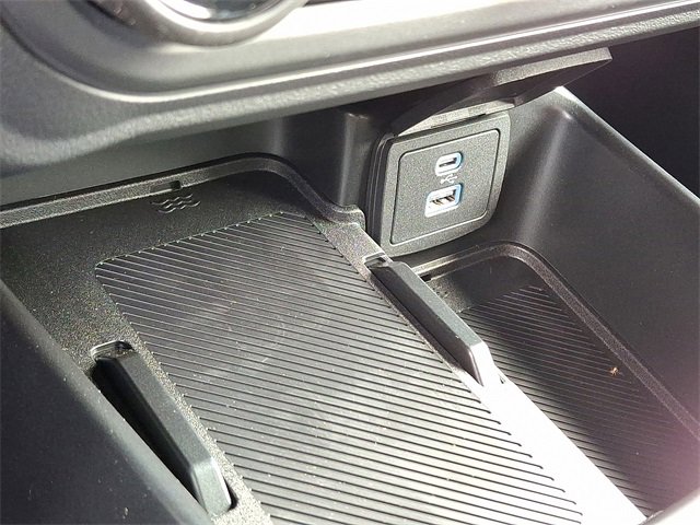 New 2025 Ford Bronco Outer Banks image 16