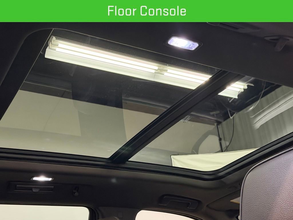 Certified 2022 GMC Yukon Denali image 28