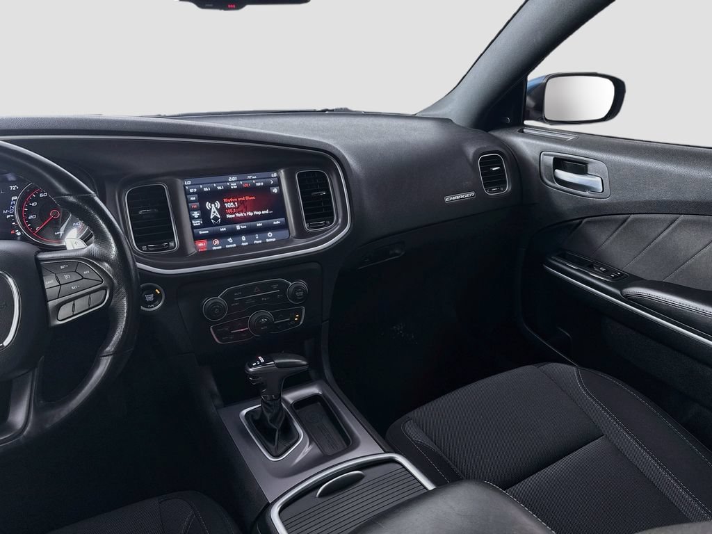 Used 2021 Dodge Charger SXT w/ Cold Weather Package AWD/4WD image 27